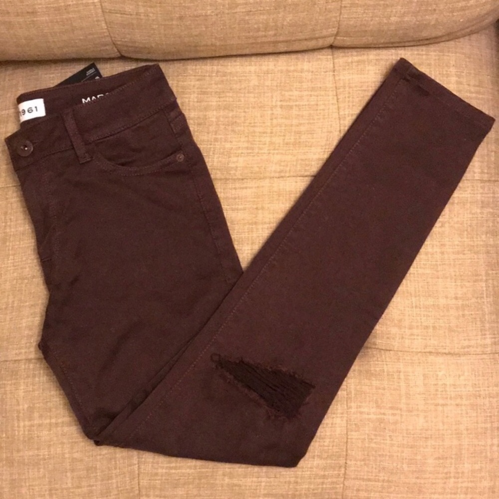 Margaux' Instasculpt Ankle Skinny Jeans